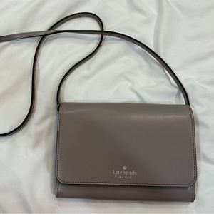 Kate Spade New York Grey Leather Wallet Crossbody